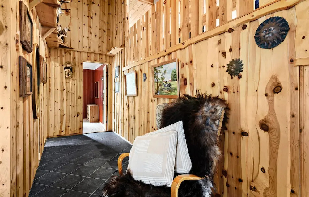 Cozy Home In Norheimsund With Sauna
