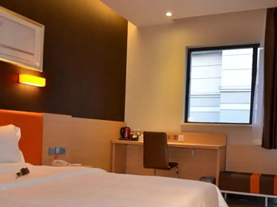 7 Days Premium Yangzhou Shou XI Lake Branch