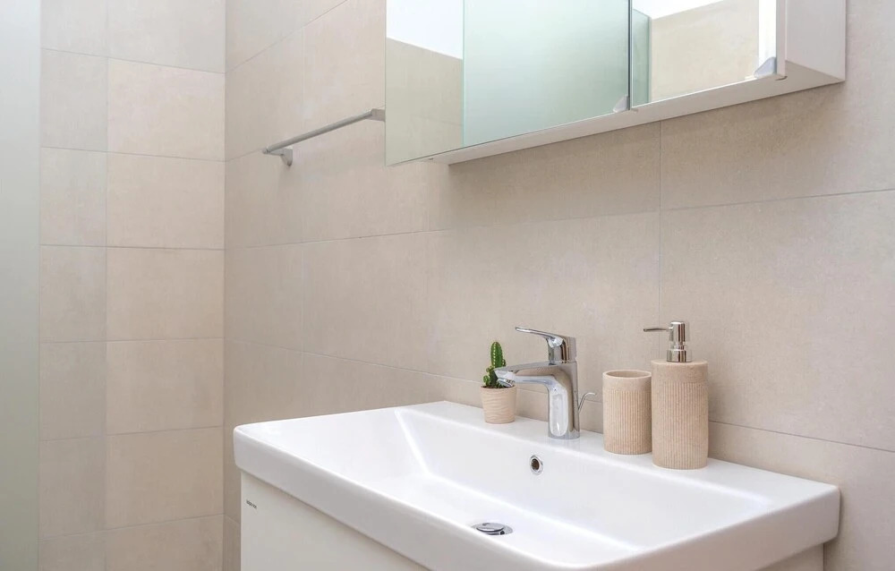 Amazing Home in Pakostane With 2 Bedrooms, Wifi and Outdoor Swimming Pool