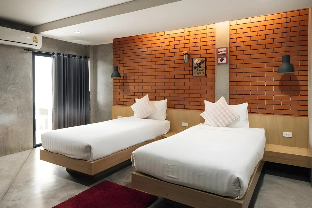 Journey Hostel Suratthani