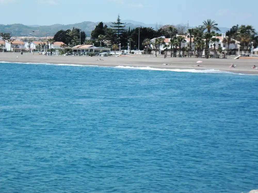 Studio in Caleta de Vélez, with Wonderful Sea View, Shared Pool, Enclosed Garden - 200 M From the Beach