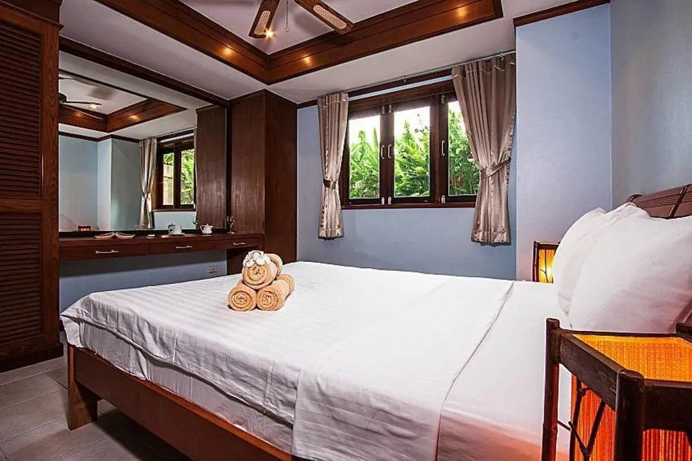 Ban Talay Khaw T45 - 2 Villas Each with 4 Bedrooms