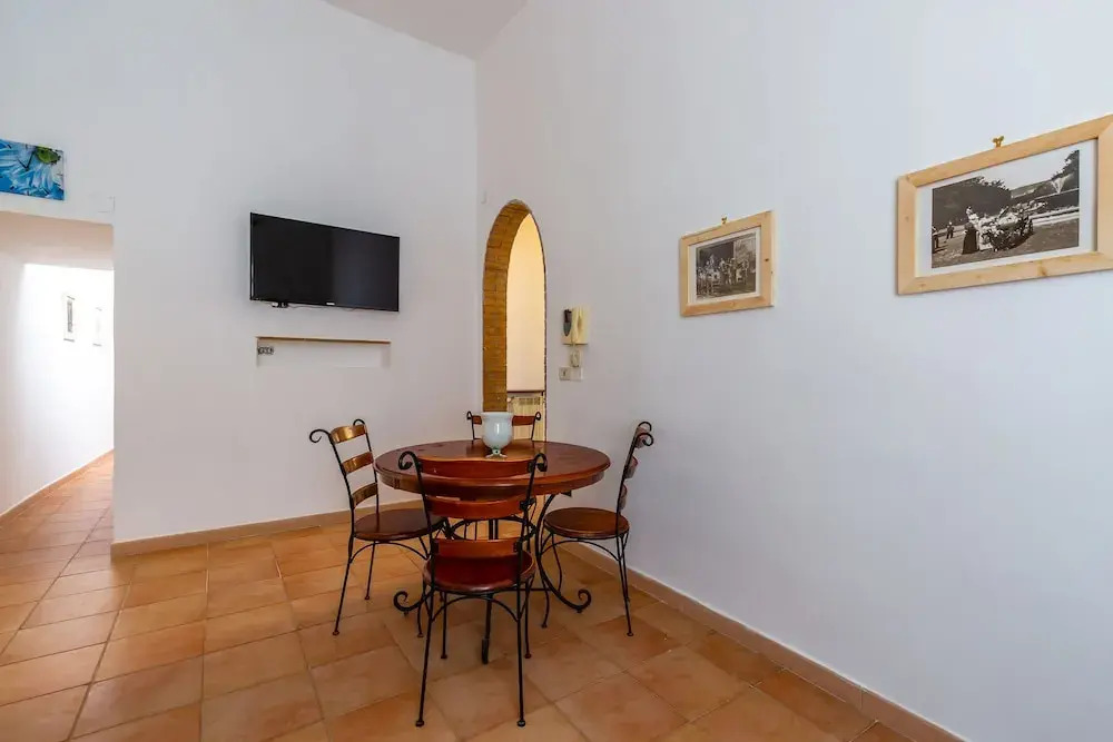 Double Terrace At San Sebastiano By Napoliapartments