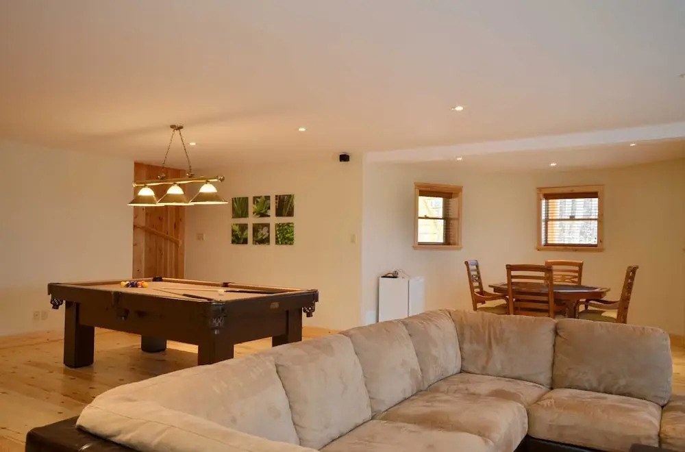 Chalet Deer Lodge