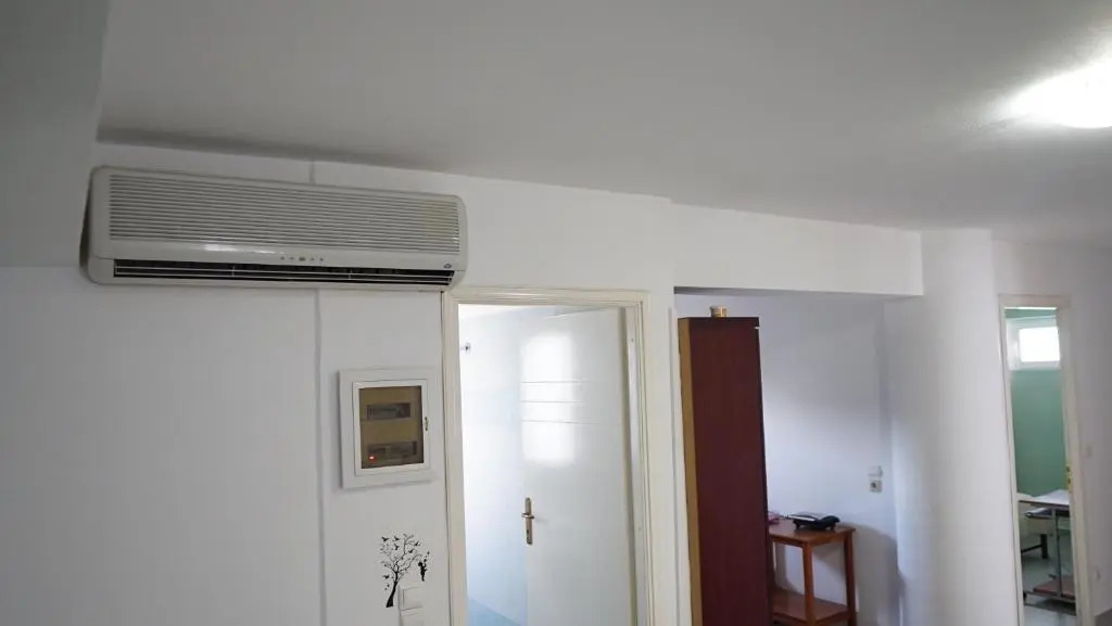 Nikolas Family Apartments