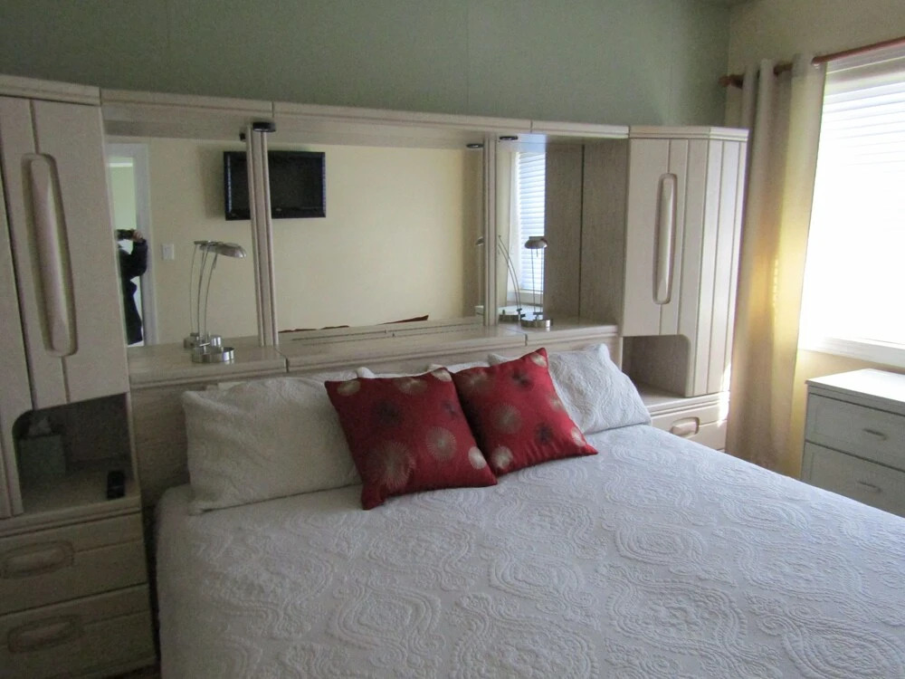 Sugar Top 2004 2 Bedroom Condo by Redawning