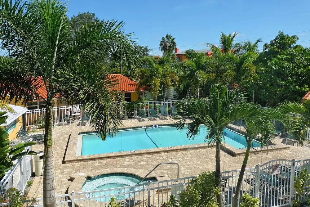 Siesta Key Beach Resort and Suites