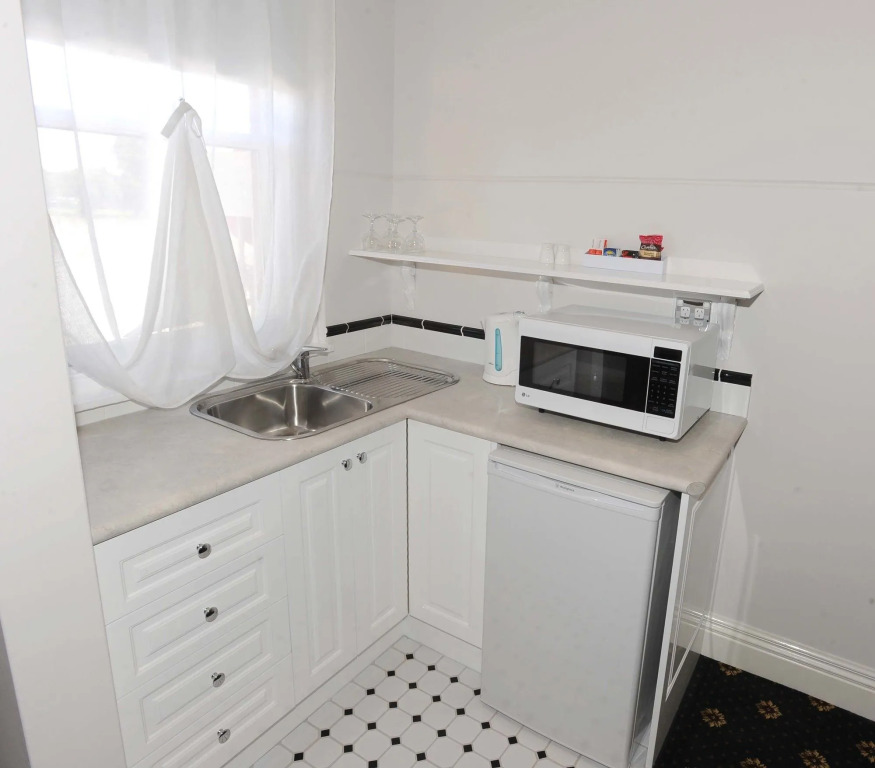 Yarrawonga Hotel