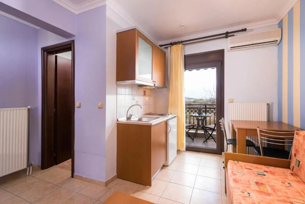 Anassa Deluxe Apartments & Studios
