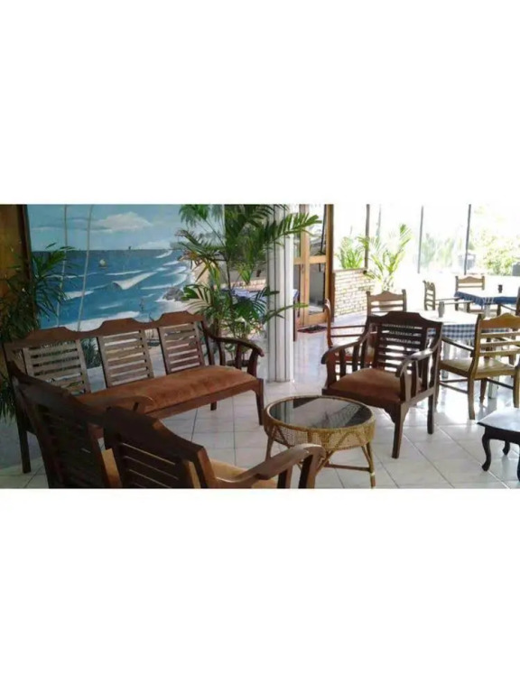 Happy Tuna Guesthouse
