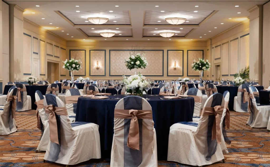 Francis Marion Hotel