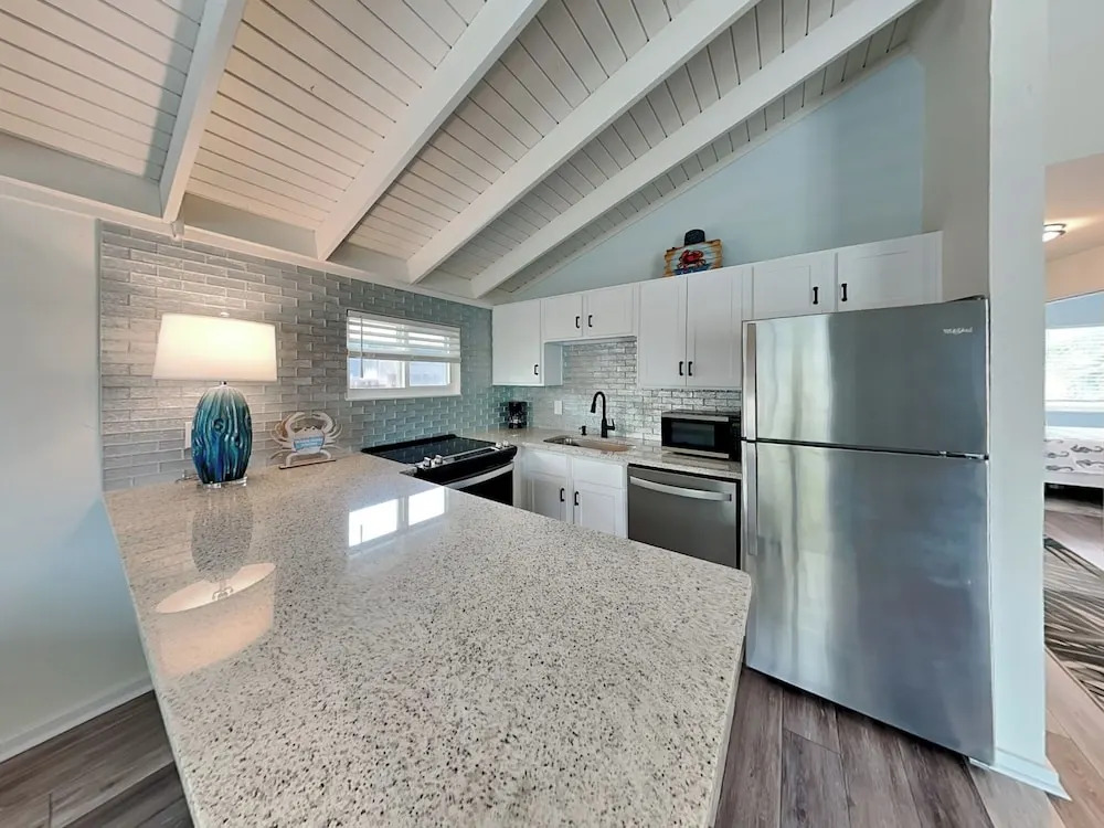 Beach House Lower