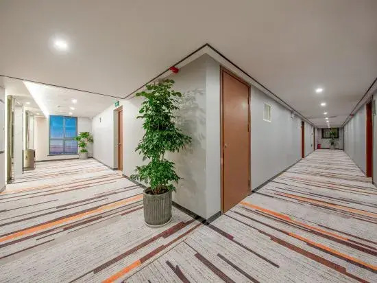 Maoshanwu Yiju Hotel