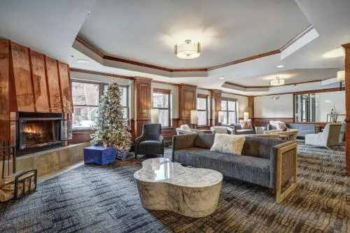 River Mtn Lodge W110C