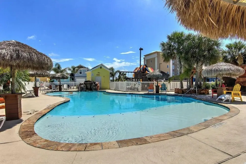 Hemingway House 3 Bedrooms 3 Bathrooms Condo