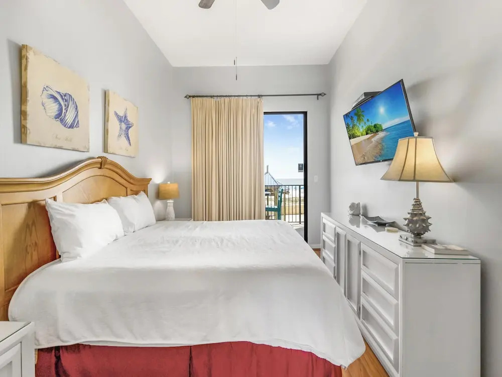 Phoenix V by Southern Vacation Rentals