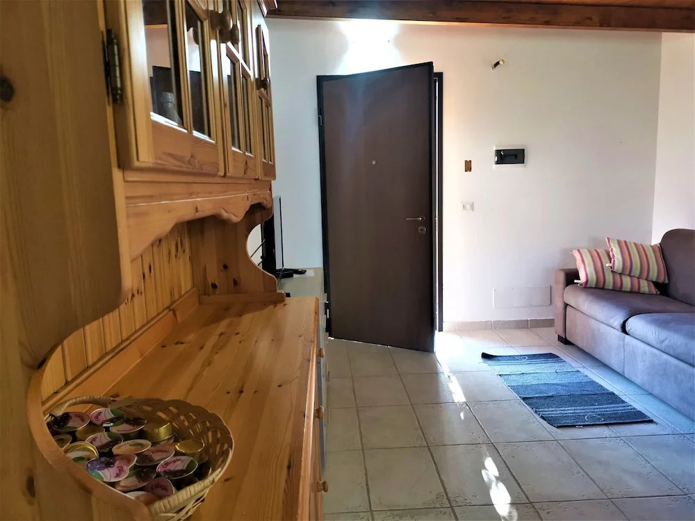 Tranquil Holiday Home in Roma with Garden near Ostia Antica