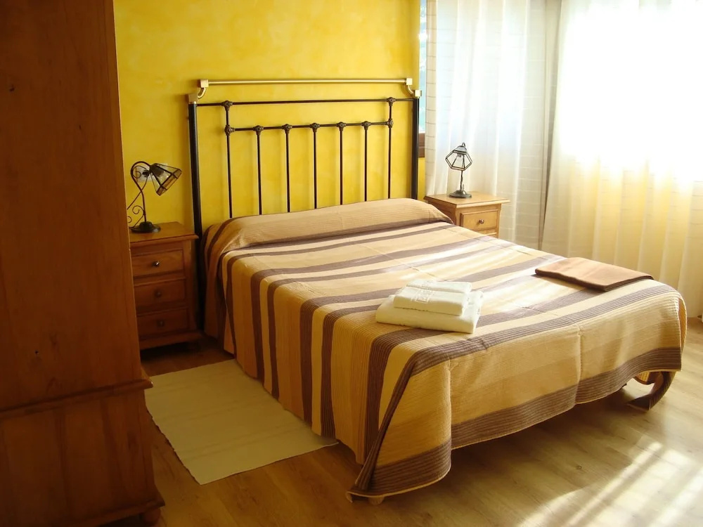 Apartamentos La Montaña