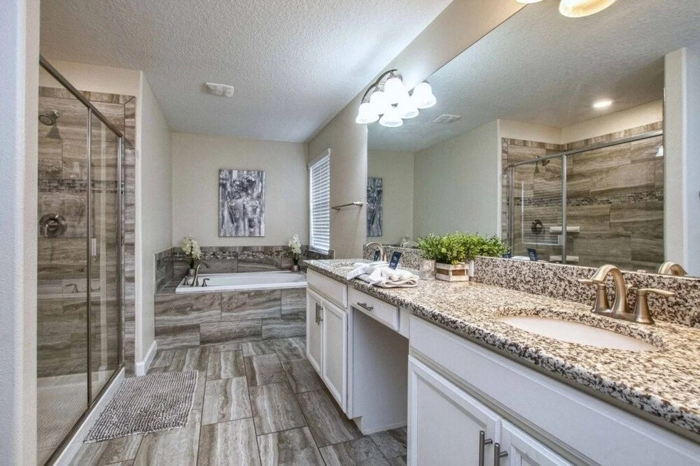Close To Clubhouse, Pool & Jucuzzi-7031sr 6 Bedroom Home by RedAwning