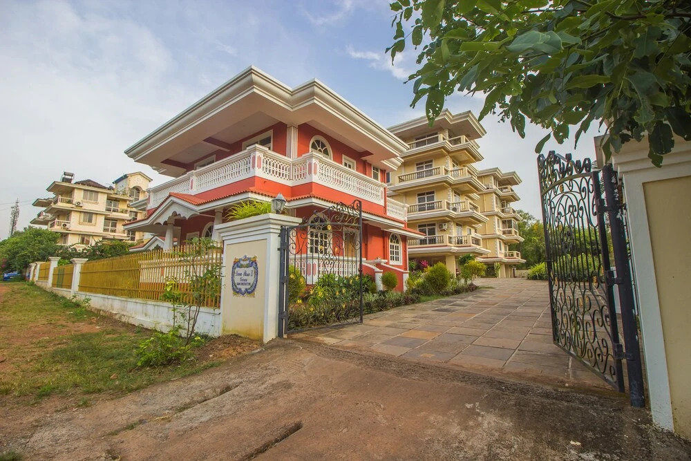 OYO 19954 Home Breezy 2BHK Fatrade