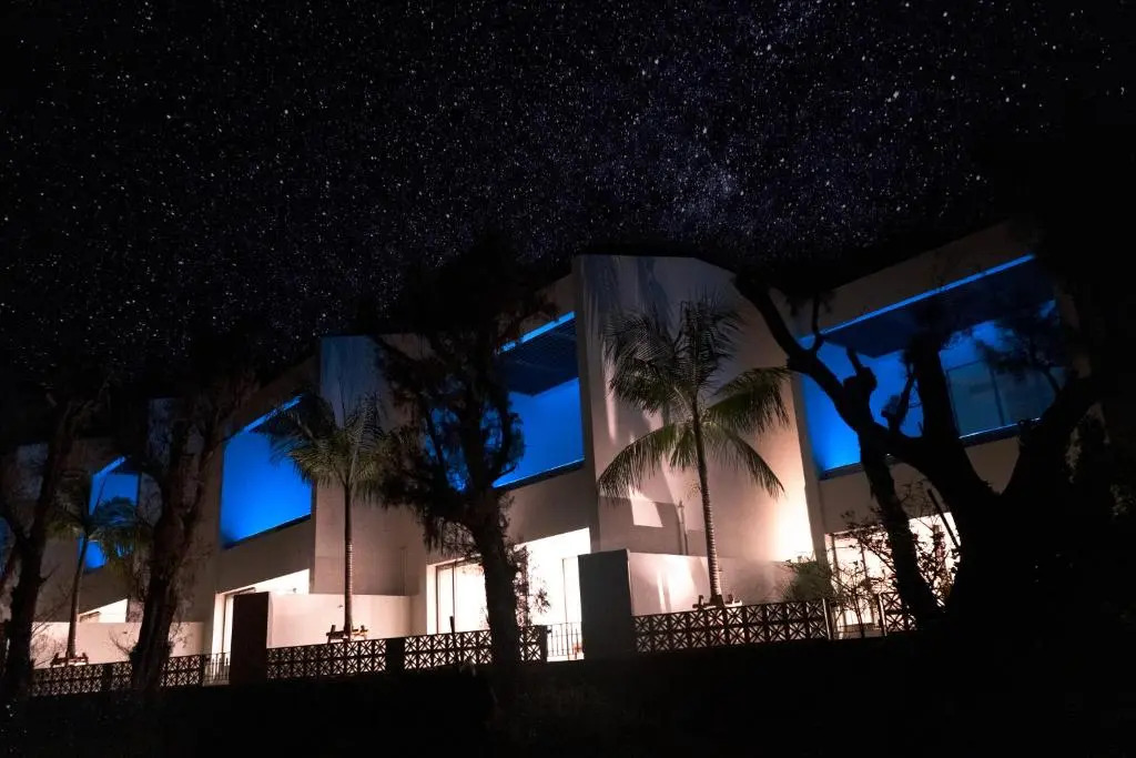 Villa VALIOSA ON THE BEACH