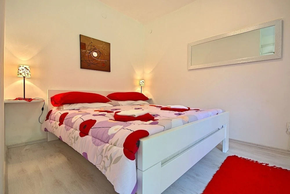 Apartments Petra 1