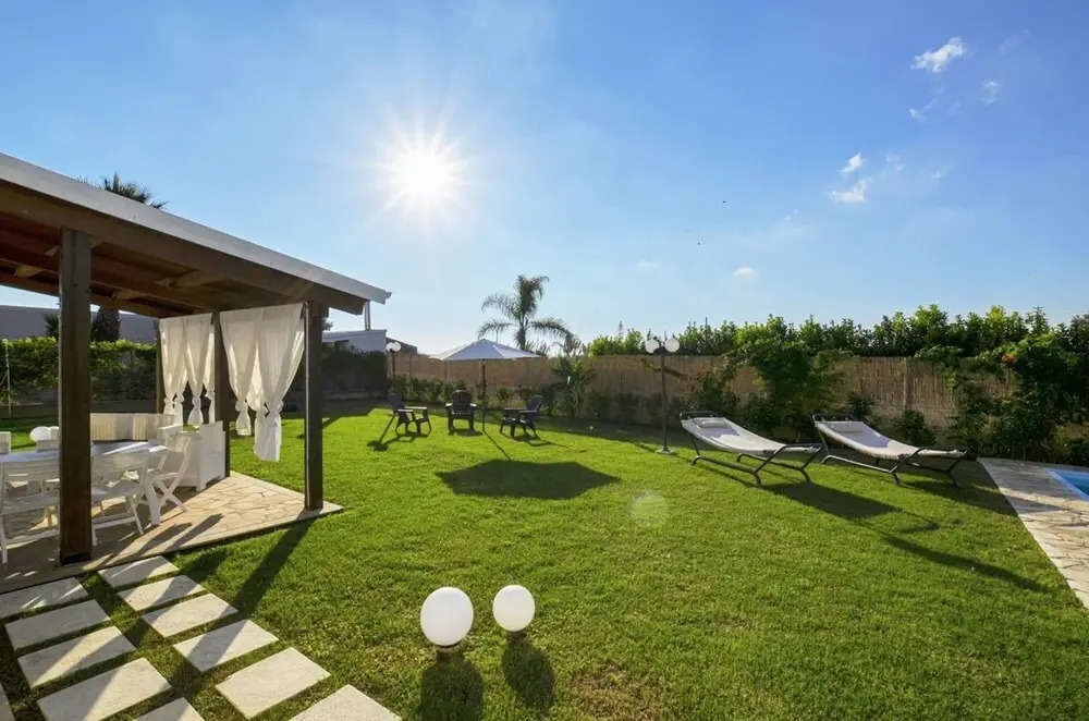 Villa Villino Blu Large Private Pool Walk to Beach A C Wifi