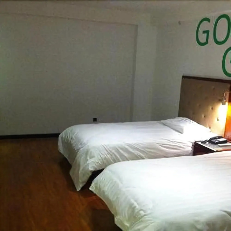 Motel 168
