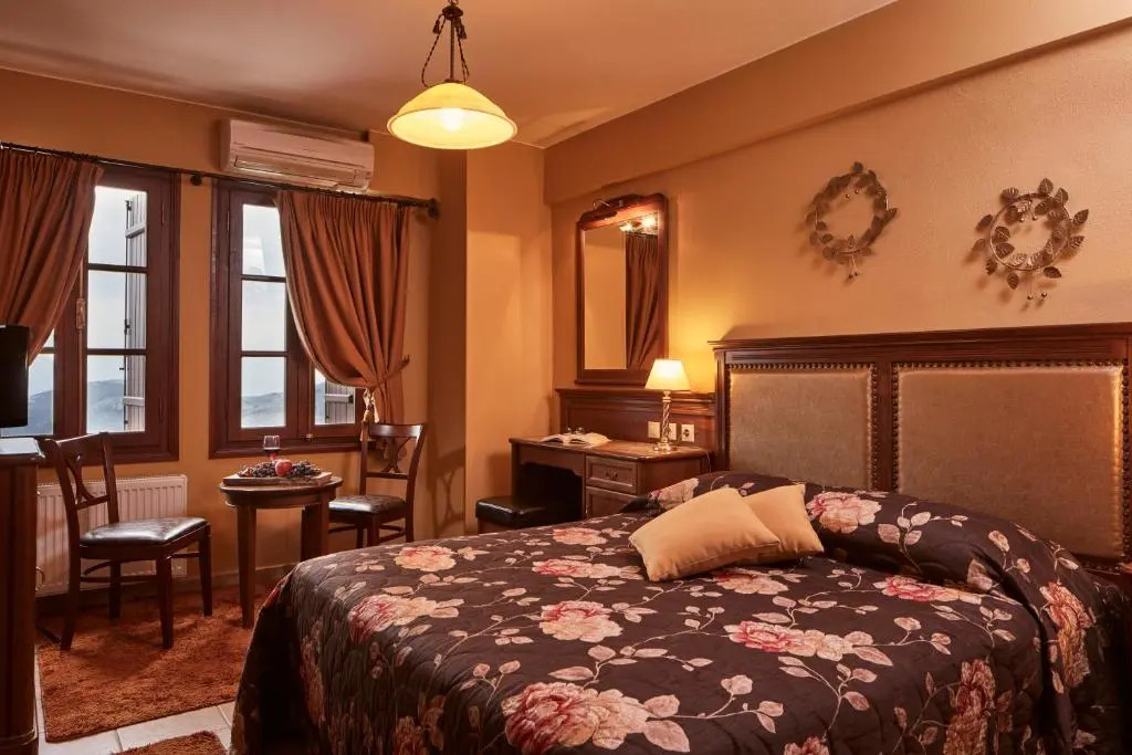 Hotel Dryades and Spa