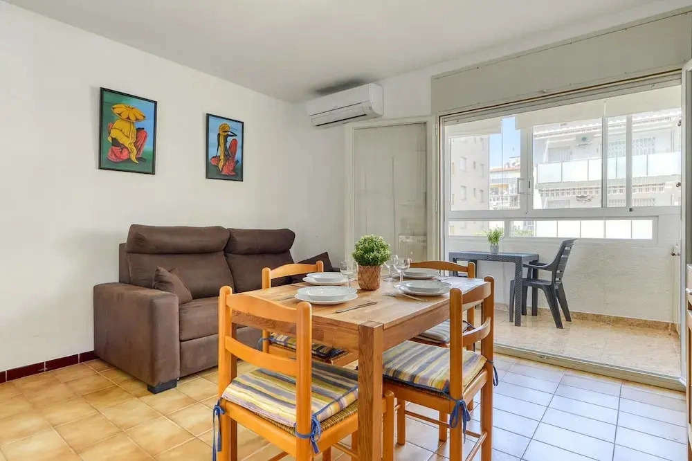 Apartment in Rosas Near Platja de Sta Margarida