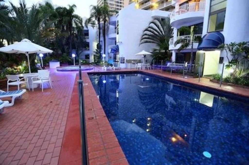 St Tropez Resort