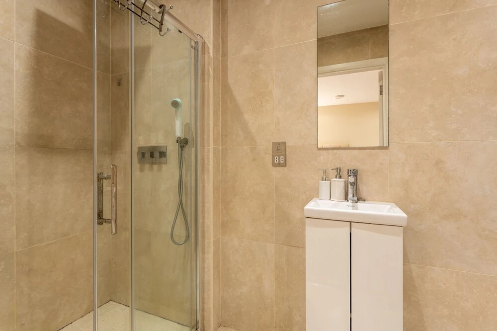 Beautiful 2-bed Apartment in London