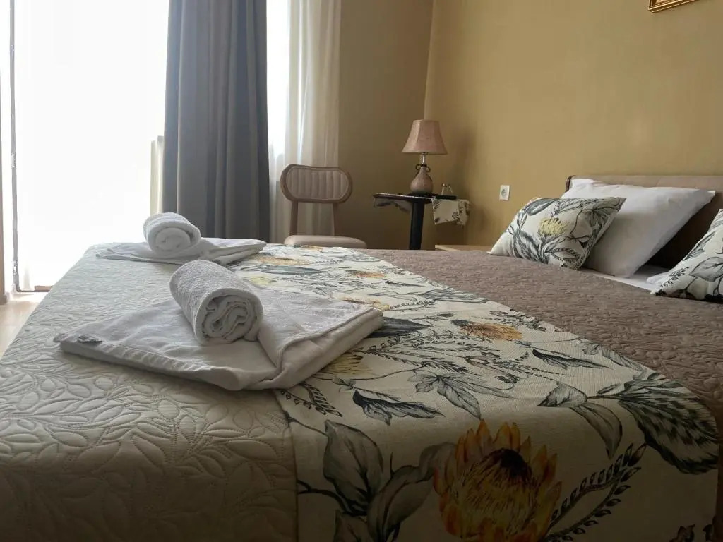 Hotel Legiandro Surami