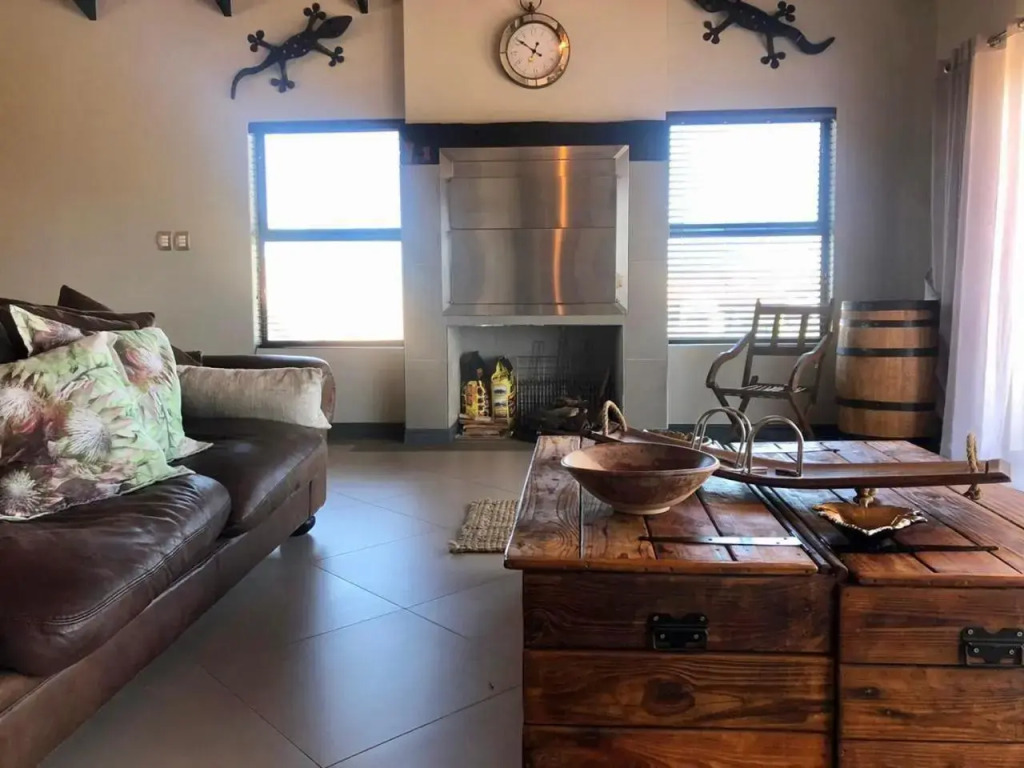 Steenbokkie Holiday Home