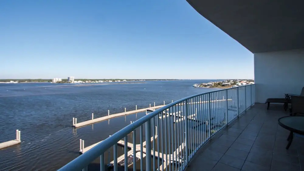Three Bedroom Condo With Panoramic Views - Unit Crc0704