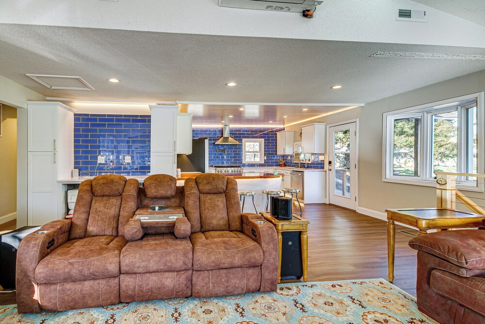 Private Dock & Bar: Pet-friendly Lake Ozark Home