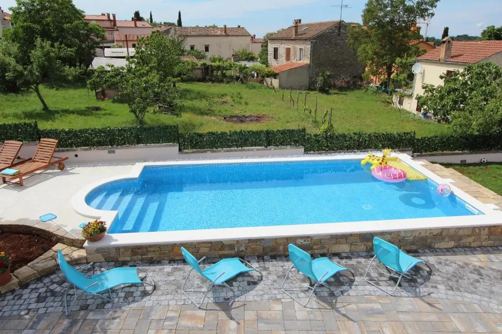 Apartments Midea 2