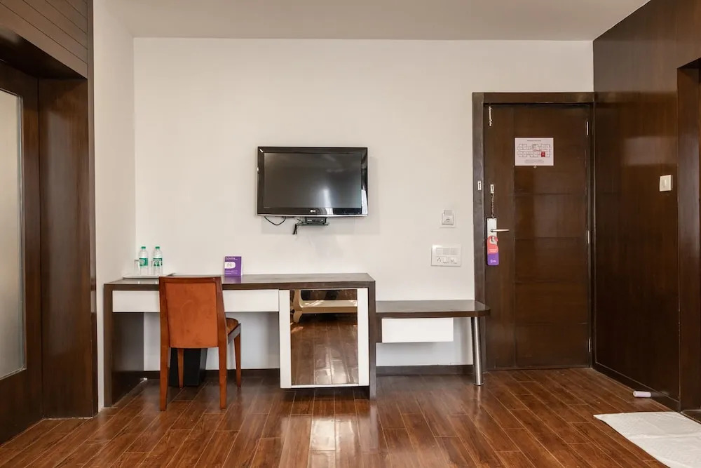 Hotel Nami Residency by OYO