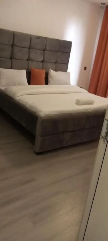 Perry west Appartment
