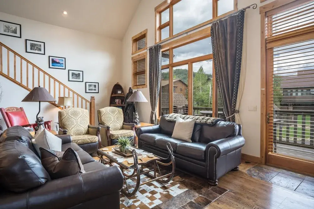 Alpine Vista 6 4 Bedroom Townhouse by RedAwning