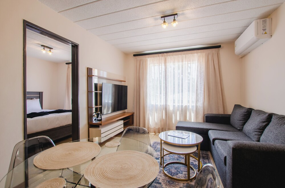Melrose Corner Self-Catering Hotel Apartments