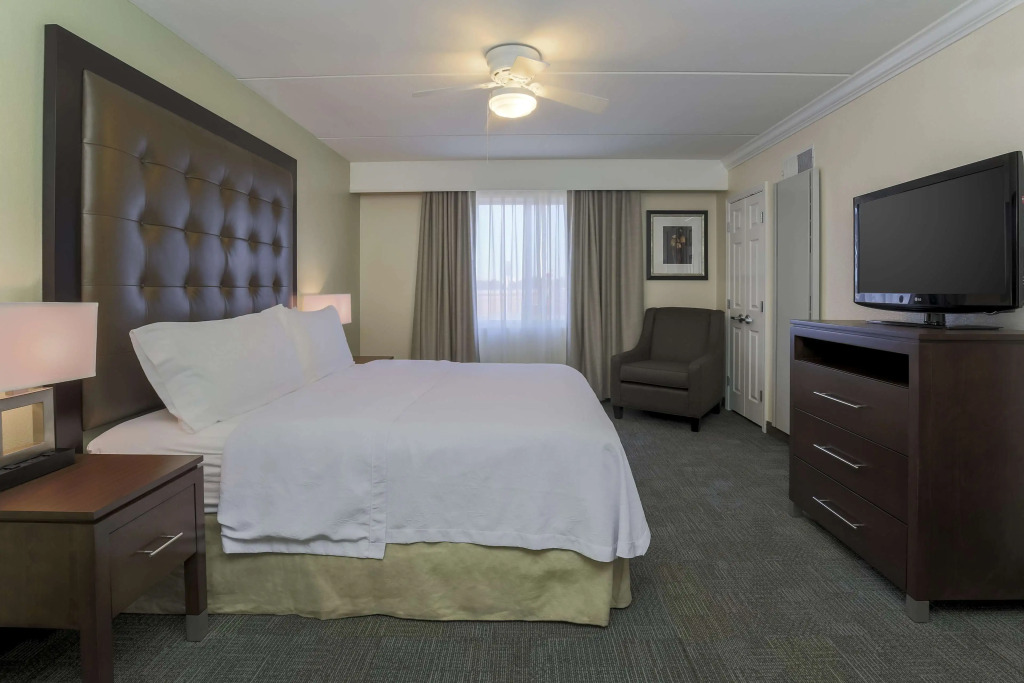 Homewood Suites by Hilton Ft. Worth-North at Fossil Creek