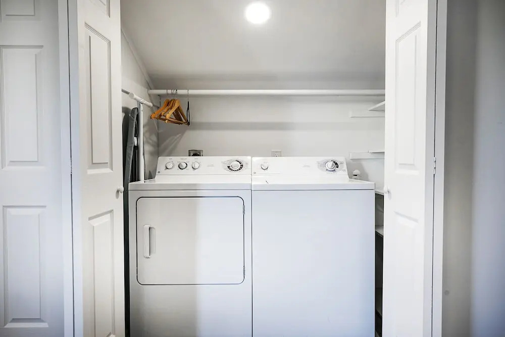 Snowcrest 317 2 Bedroom Condo by RedAwning