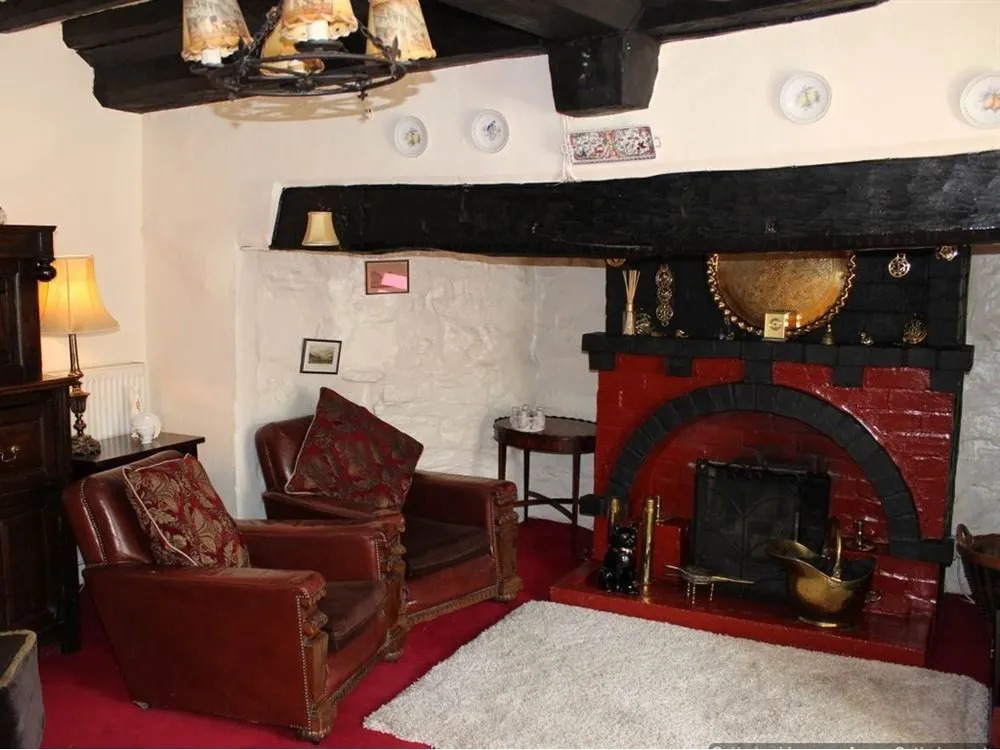Dolgun Uchaf Historic B&B and Cottages with Boutique Bedrooms In The Heart of Snowdonia