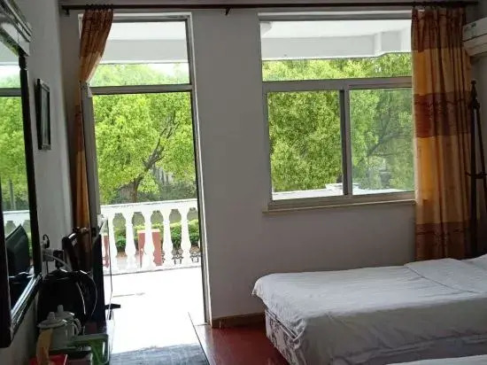 Jiacheng Zhixing Farmhouse