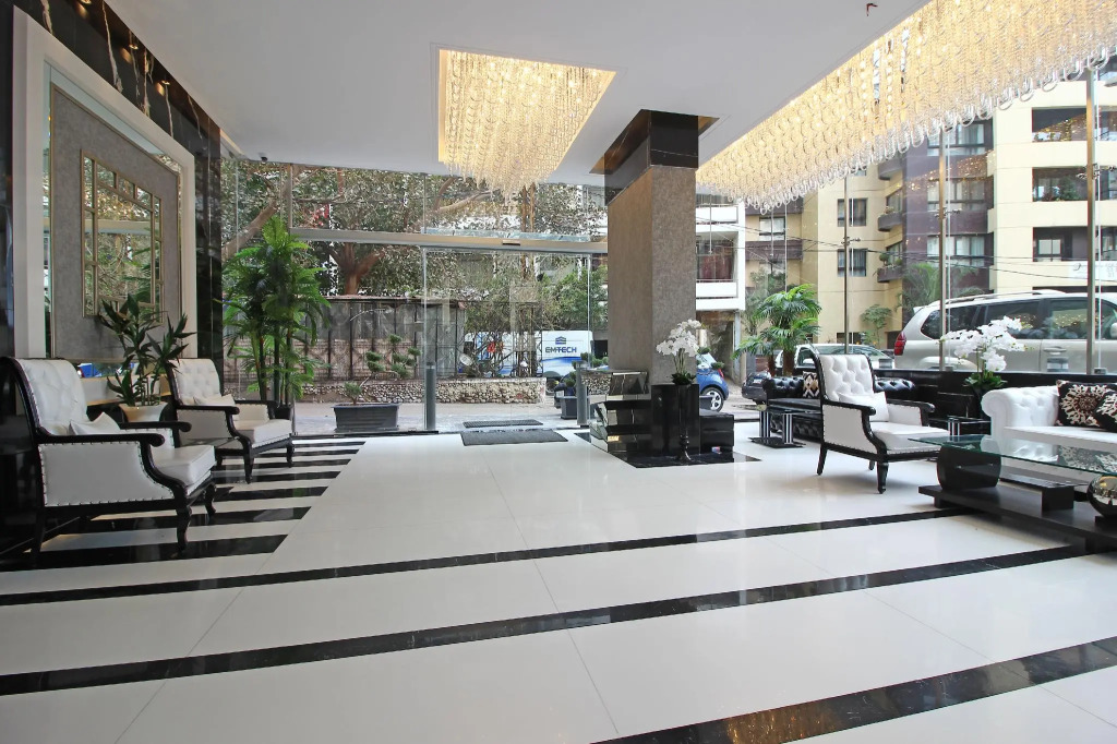 Palm Ville Suites
