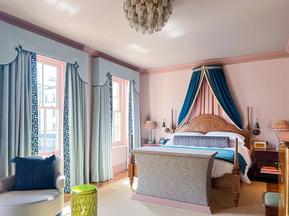 Durley House