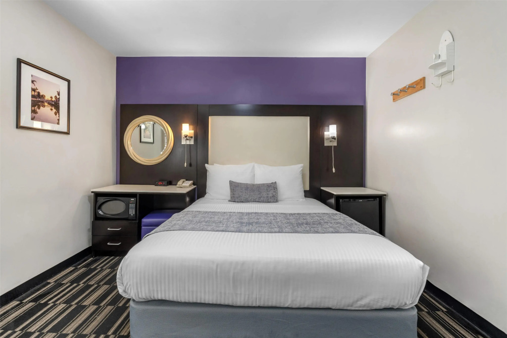 SureStay Hotel by Best Western Beverly Hills West LA