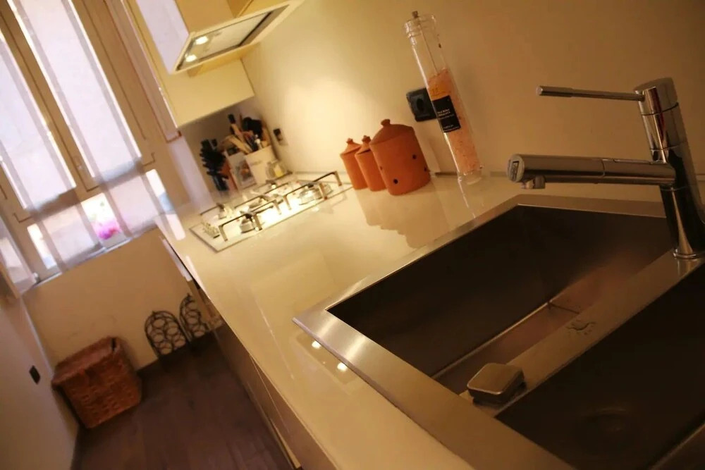 Apartament House 25