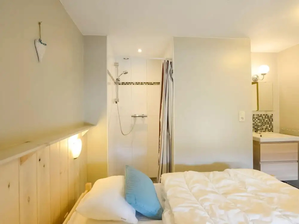 Magnificent Holiday Home In Manhay With Fenced Garden